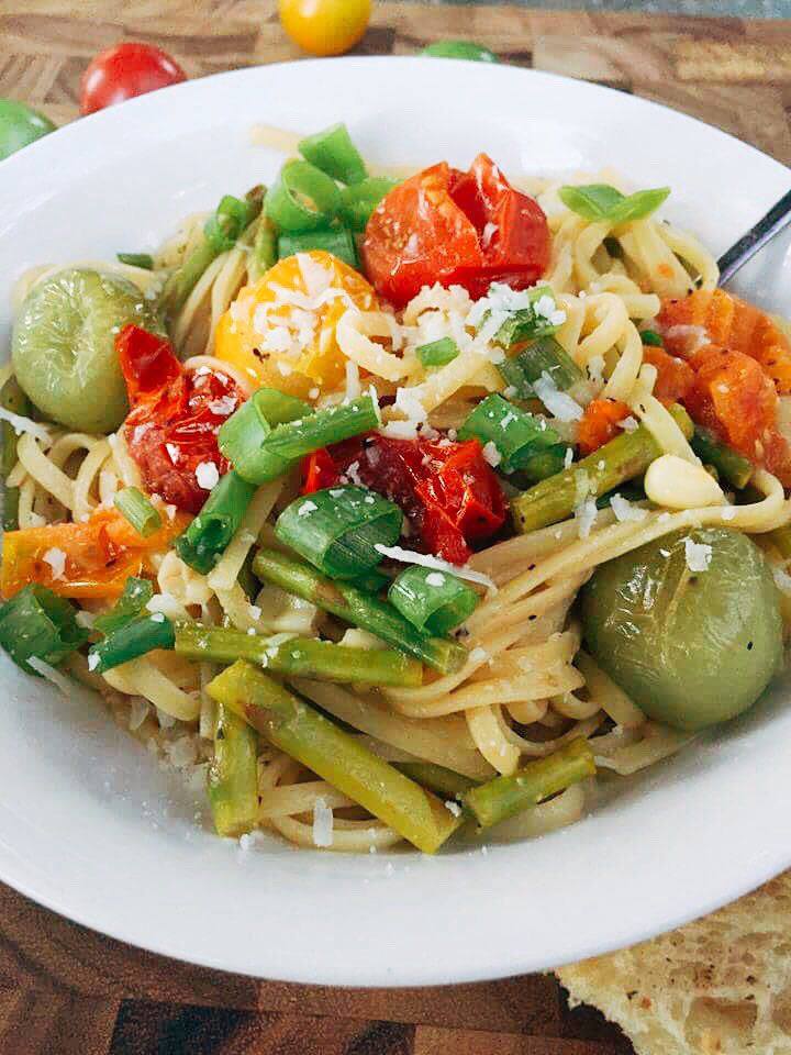 Close up of Pasta Primavera with White Wine Sauce in a bowl