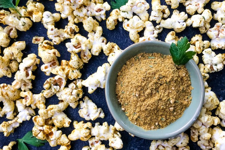 Homemade Ginger Curry Popcorn