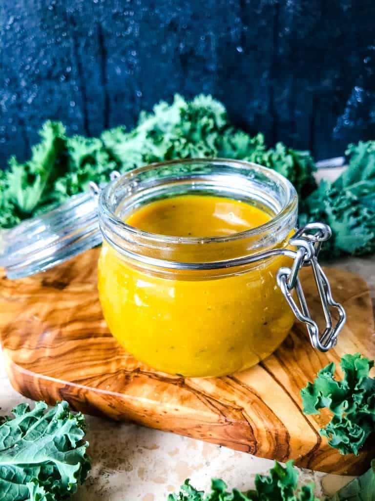 Easy Homemade Honey Mustard Sauce is a simple mustard sauce made with 5 ingredients in 5 minutes. A great condiment for any meat, bread, or vegetable and grilling BBQ season. #honeymustard #dippingsauce #mustardsauce