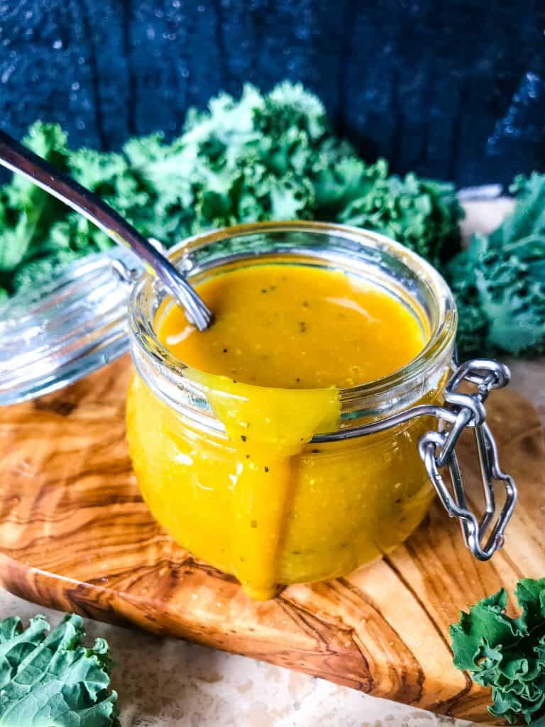 Easy Homemade Honey Mustard Sauce is a simple mustard sauce made with 5 ingredients in 5 minutes. A great condiment for any meat, bread, or vegetable and grilling BBQ season. #honeymustard #dippingsauce #mustardsauce