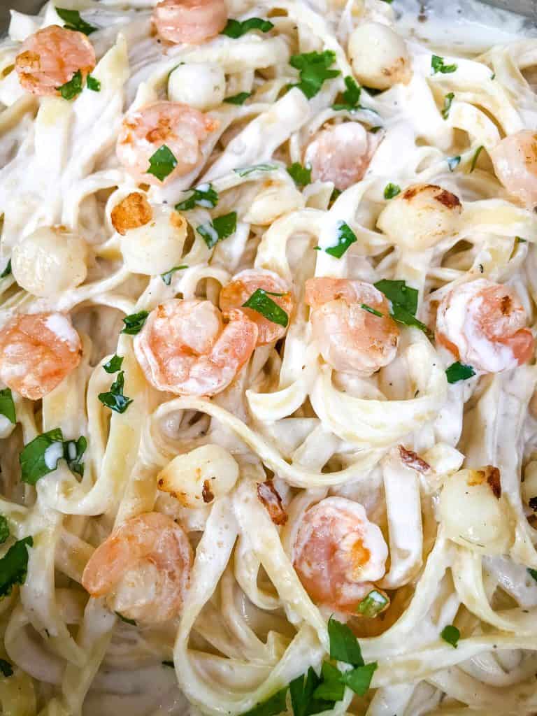 Seafood Alfredo, Lunch & Dinner Menu