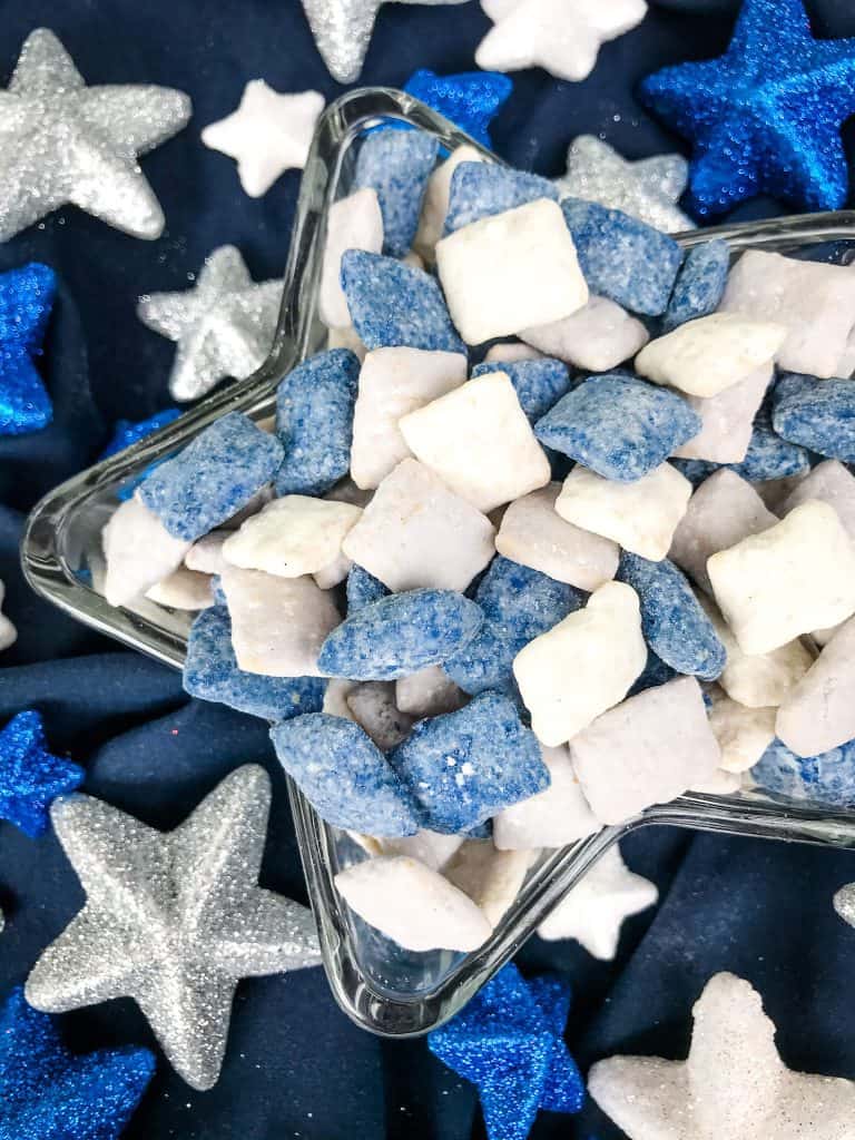 Close up of Dallas Cowboys Puppy Chow in a star dish