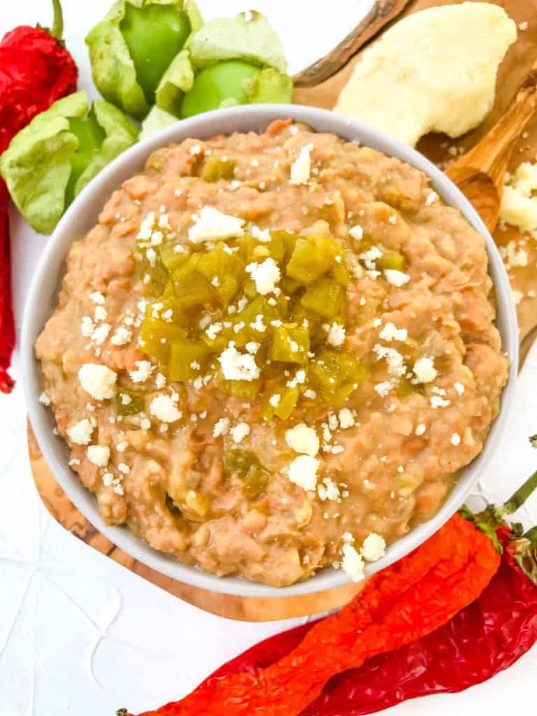 Smashed pinto beans with peppers and spices