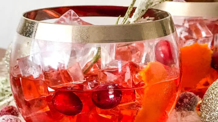 5 Holly Jolly jam jar cocktails to quench your Christmas thirst