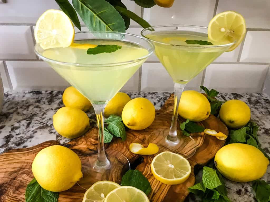 Two Amalfi Martini Limoncello with lemons and mint