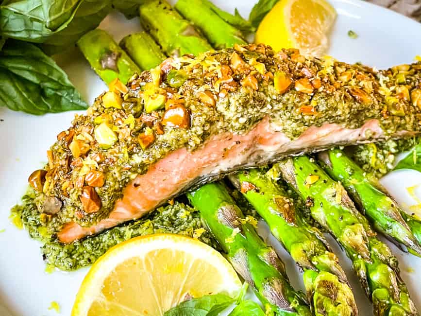 Cooked fish on asparagus