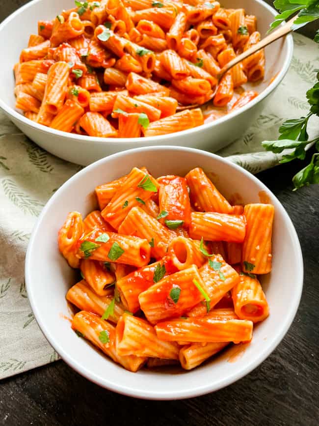 A small portion of the pasta in a bowl