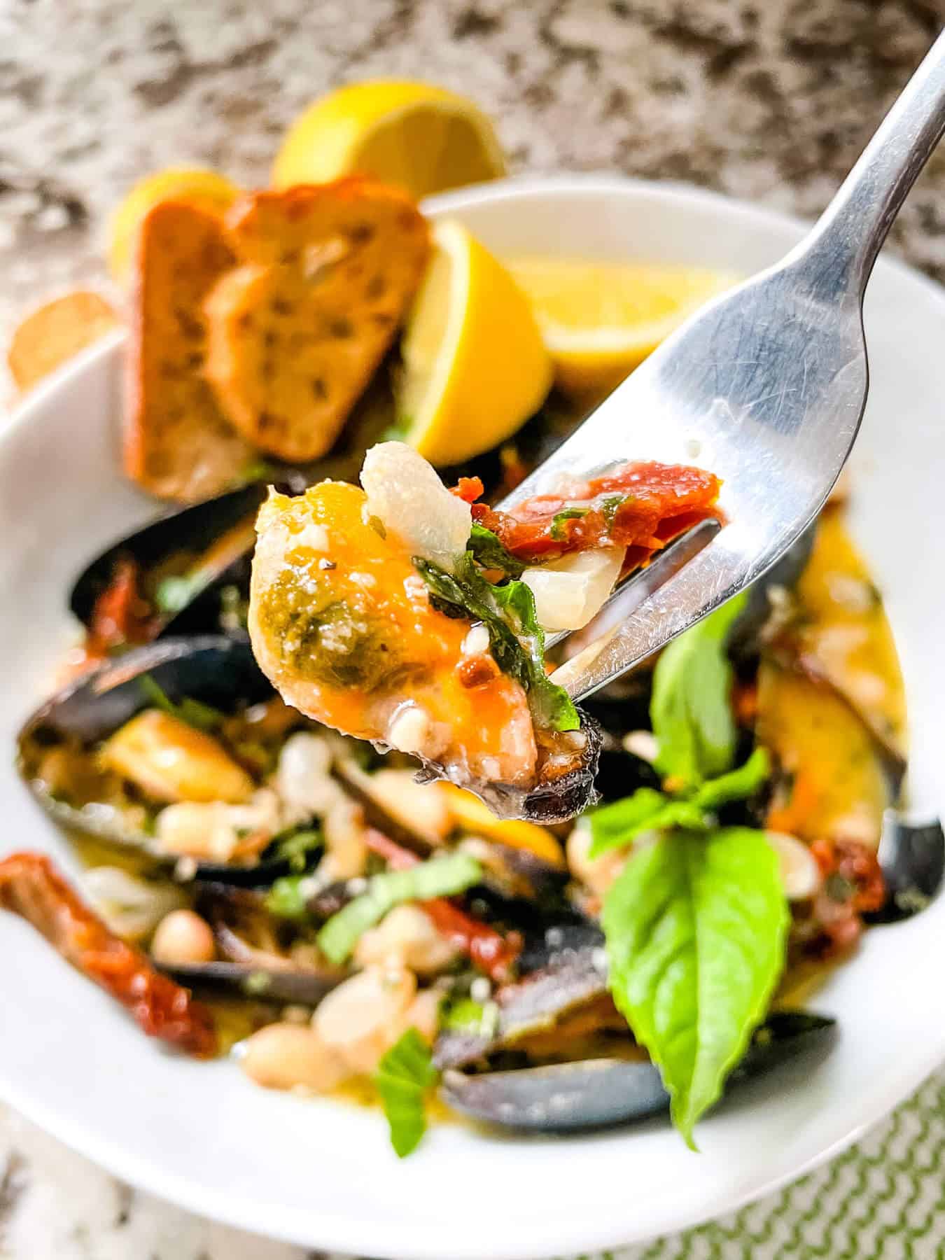 Copycat Maggiano's Tuscan Mussels Three Olives Branch