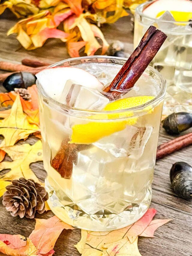 cropped-whiskey-cider-sour-fall-cocktail-threeolivesbranch-6.jpg