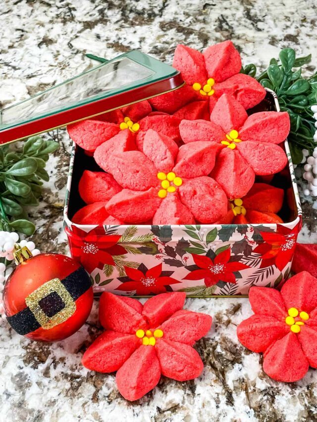 Poinsettia Christmas Cookies Recipe