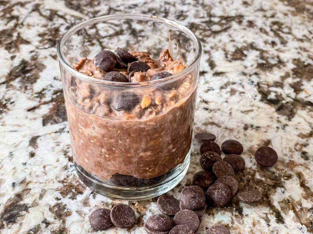 The finished oatmeal in a glass jar