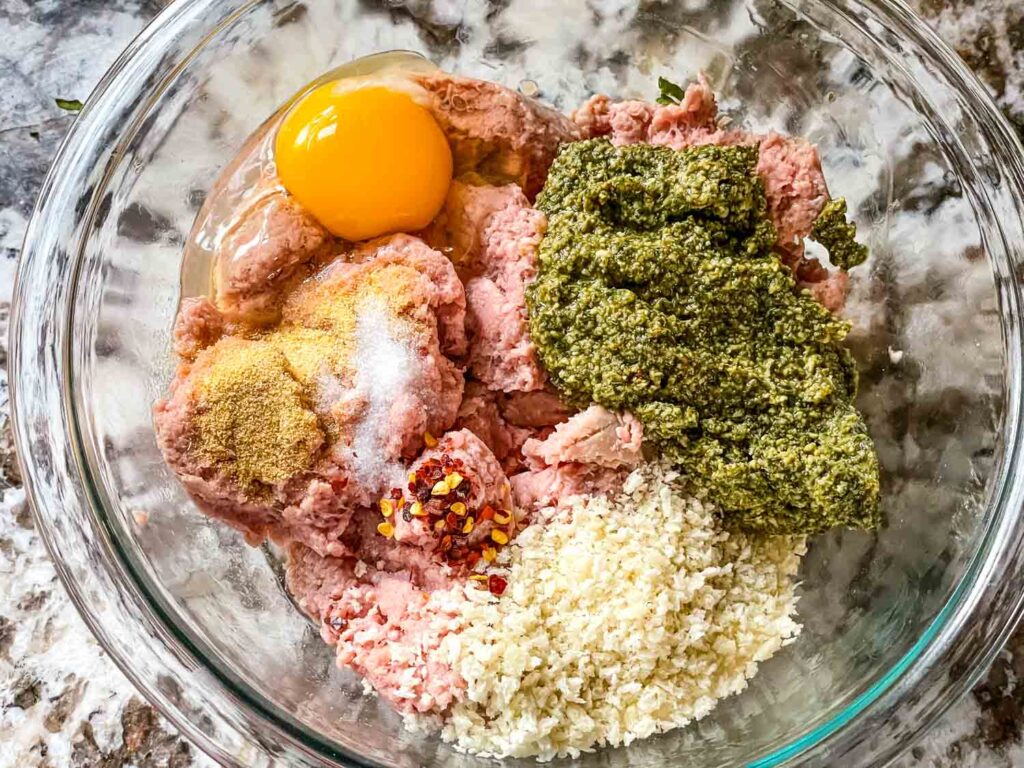 The ingredients for the hamburgers in a bowl