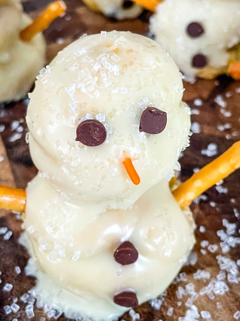 Closer view of a finished Snowman Cream Puff