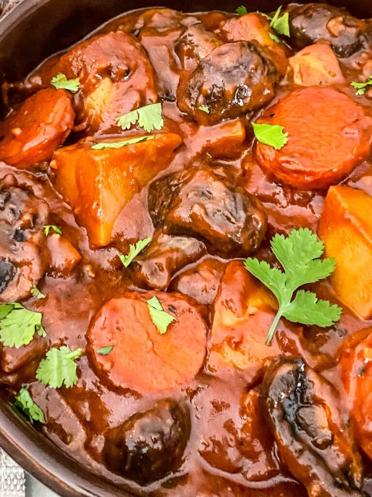 Close view of the Vegan Stew with fresh parsley